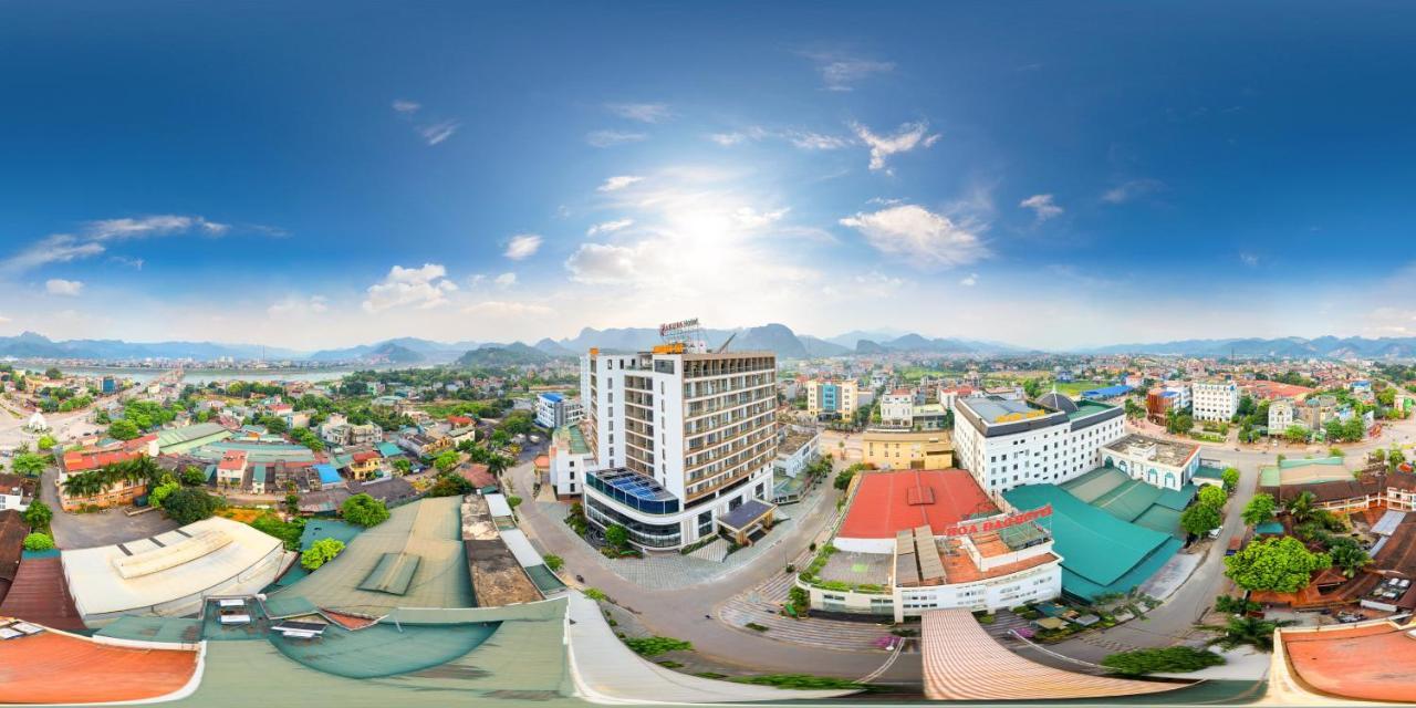 Hoa Dao Hotel Hoa Binh Bagian luar foto