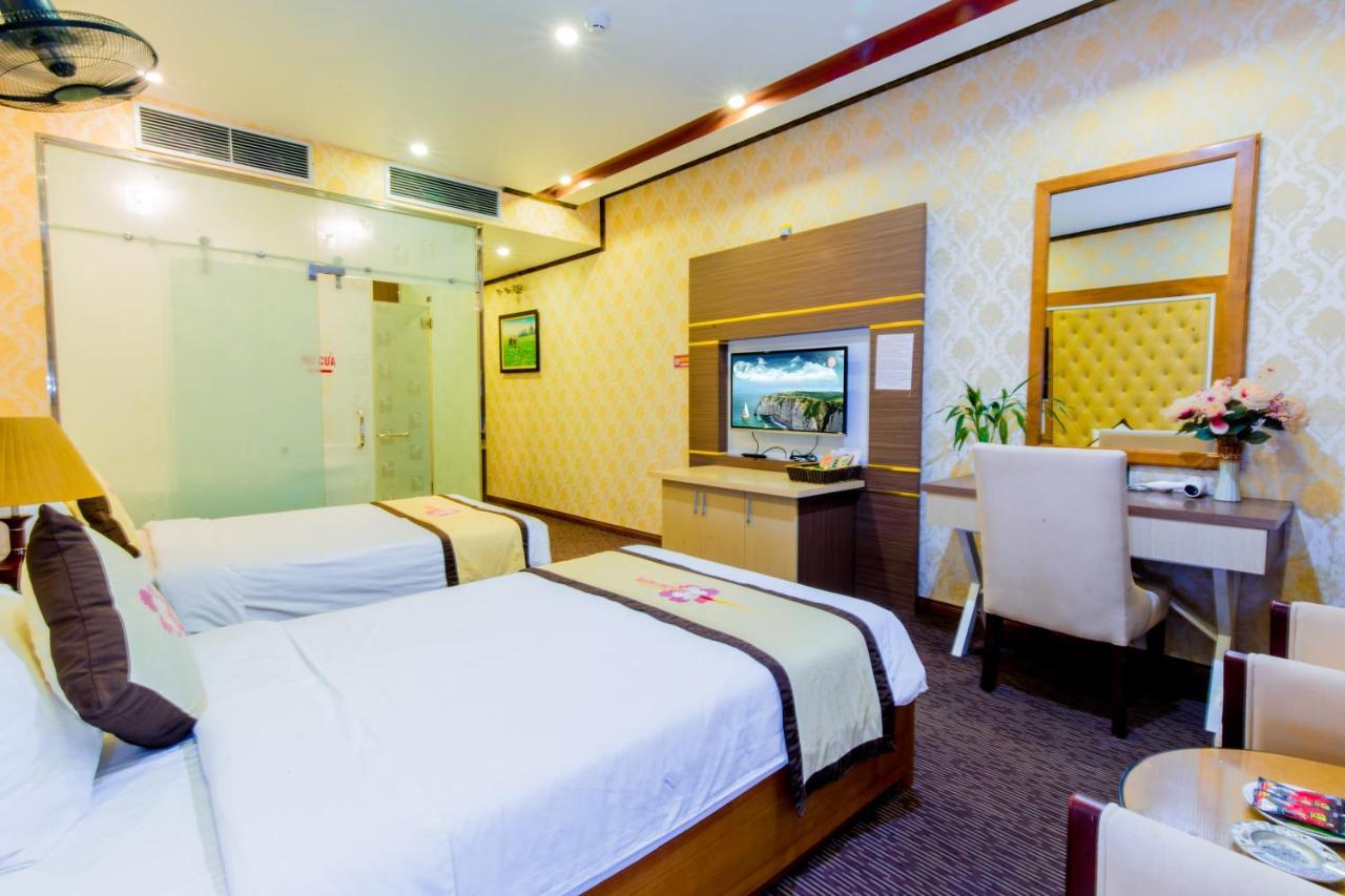 Hoa Dao Hotel Hoa Binh Bagian luar foto