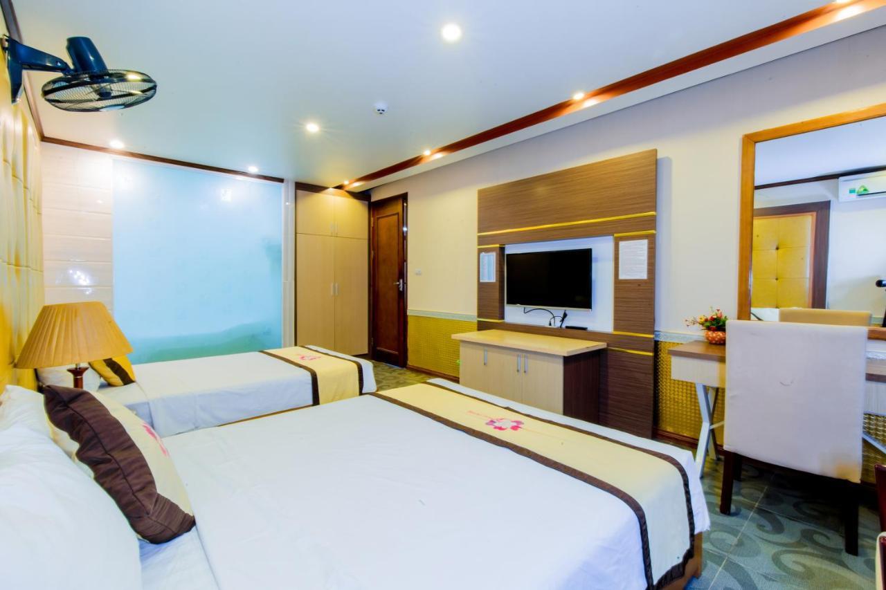Hoa Dao Hotel Hoa Binh Bagian luar foto